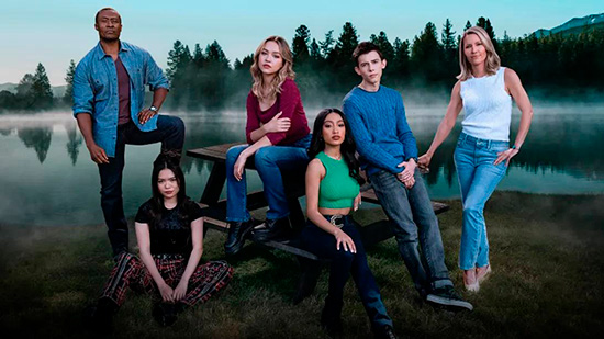 Сериал Жестокое Лето - Одна жизнь на двоих